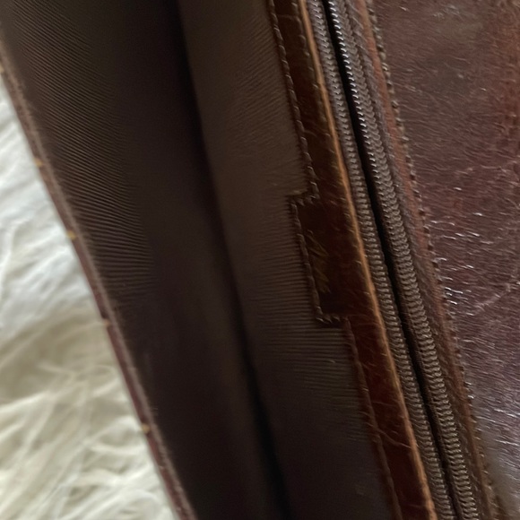Abas Brown/Gold Alligator Leather Cylinder Clutch